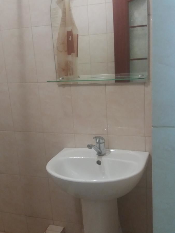 Дома для отпуска Aurelia Guest House Гагра-6