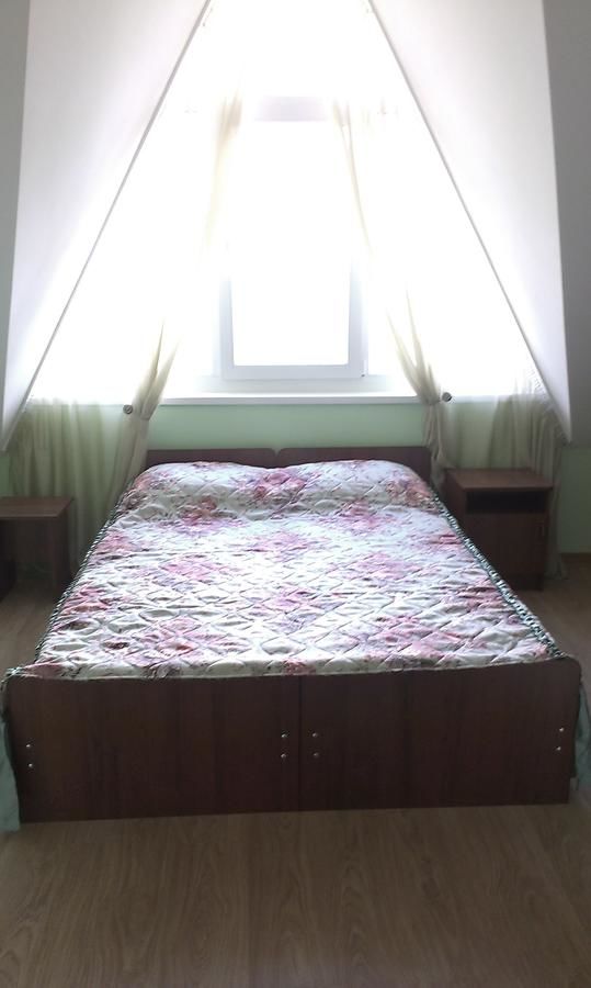 Дома для отпуска Aurelia Guest House Гагра-12