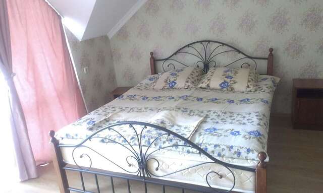 Дома для отпуска Aurelia Guest House Гагра-16